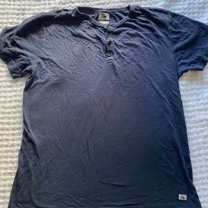 QUIKSILVER Men's Tee Shirt, size Medium